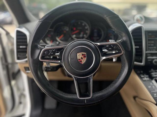 2016 Porsche Cayenne Cayenne