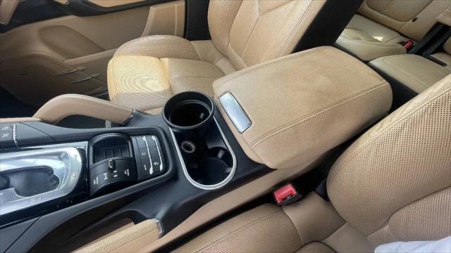 2016 Porsche Cayenne Cayenne