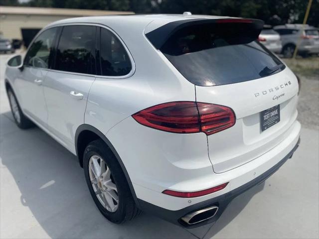 2016 Porsche Cayenne Cayenne