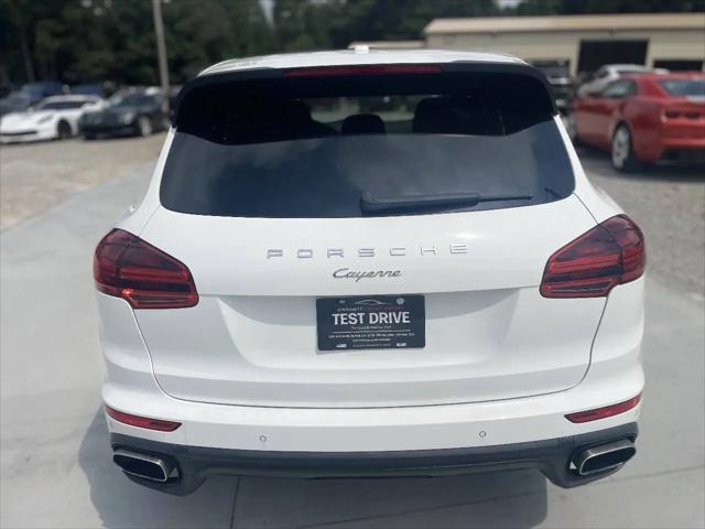 2016 Porsche Cayenne Cayenne