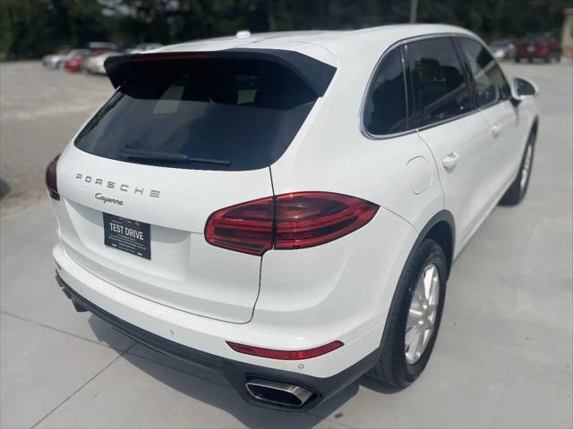 2016 Porsche Cayenne Cayenne