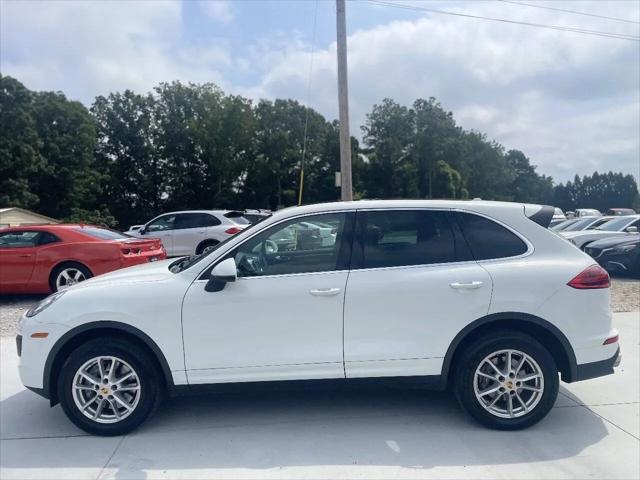 2016 Porsche Cayenne Cayenne
