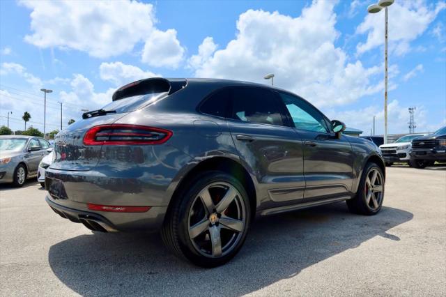 2016 Porsche Macan Turbo
