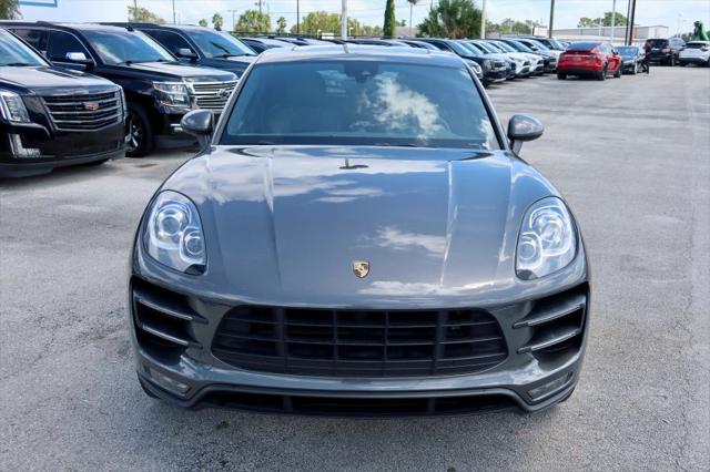 2016 Porsche Macan Turbo