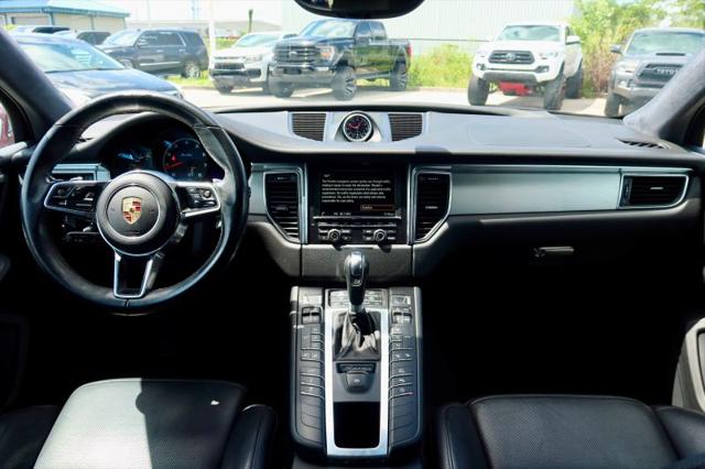 2016 Porsche Macan Turbo