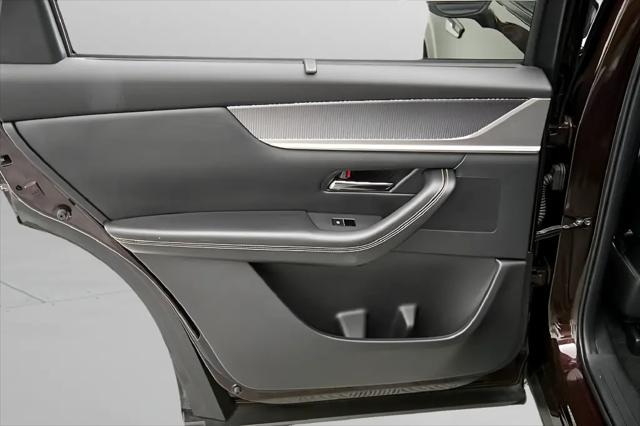 2024 Mazda X-90 Premium