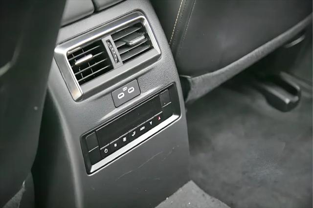2024 Mazda X-90 Premium