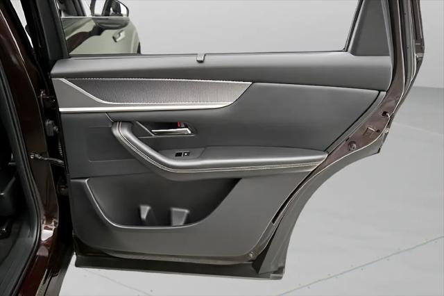 2024 Mazda X-90 Premium