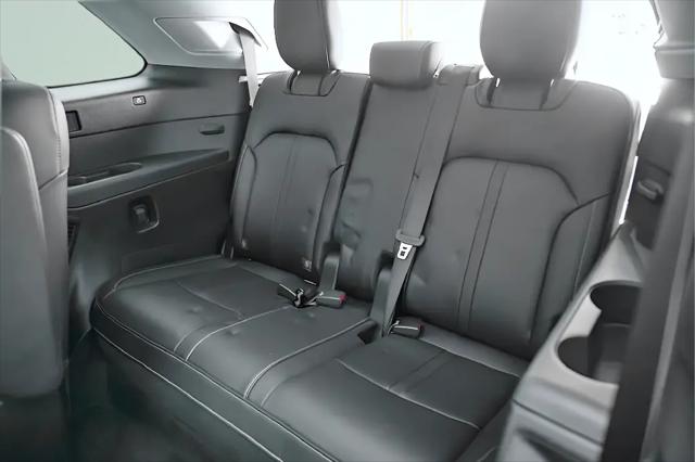 2024 Mazda X-90 Premium