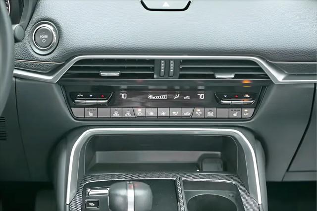 2024 Mazda X-90 Premium