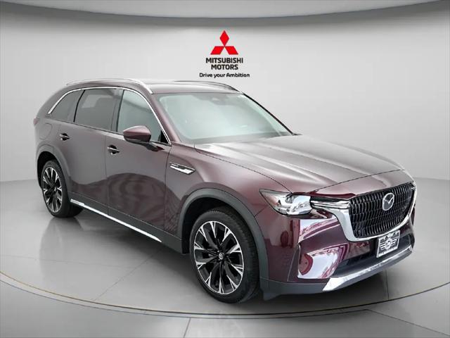 2024 Mazda X-90 Premium
