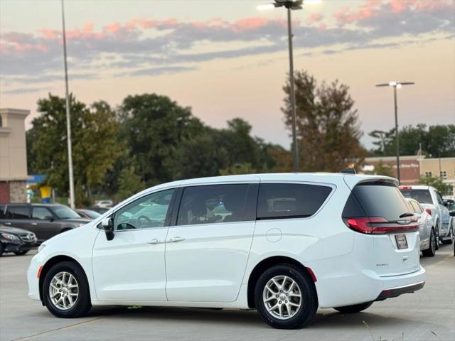2023 Chrysler Pacifica Touring