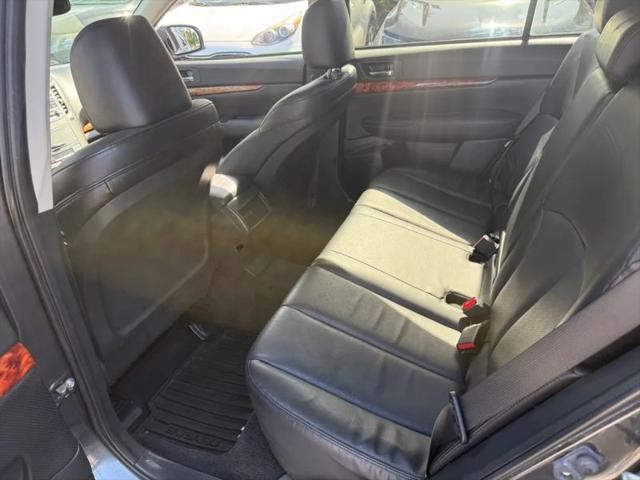 2011 Subaru Outback 2.5i Limited