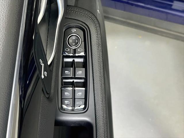 2023 Porsche Macan S