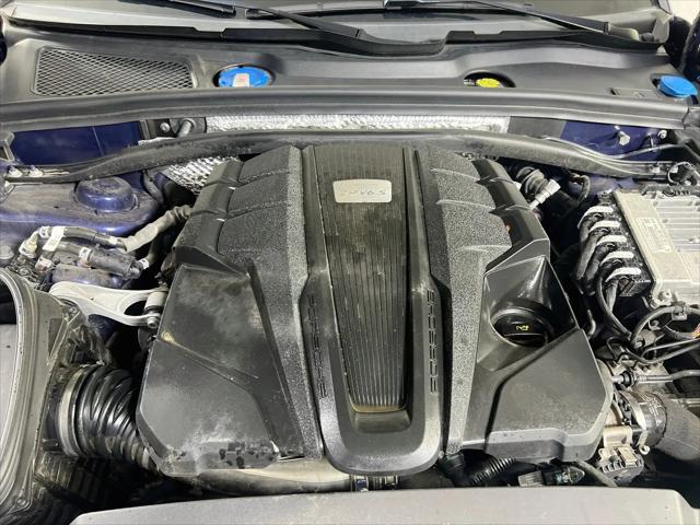 2023 Porsche Macan S