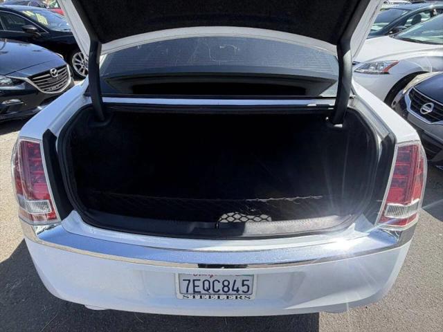 2014 Chrysler 300 300