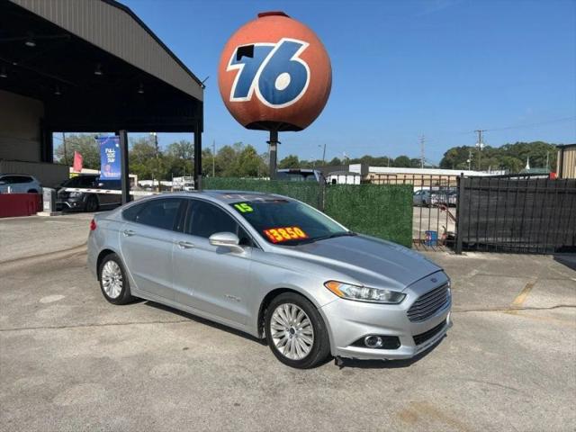 2015 Ford Fusion Hybrid SE for sale in Hueytown, AL
