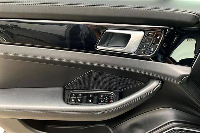 2019 Porsche Panamera E-Hybrid 4