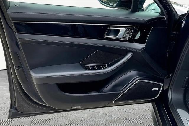 2019 Porsche Panamera E-Hybrid 4