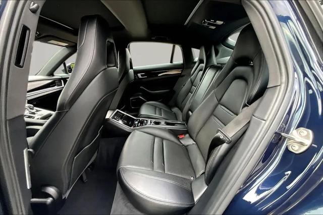 2019 Porsche Panamera E-Hybrid 4