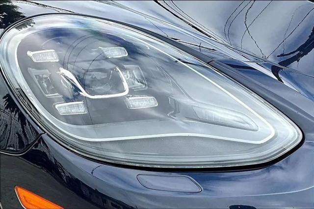 2019 Porsche Panamera E-Hybrid 4