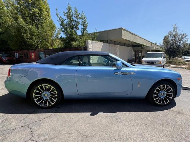 2018 Rolls-Royce Dawn Base