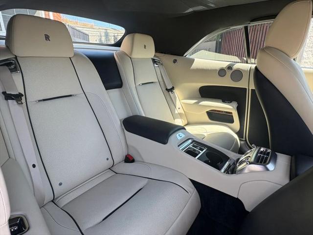 2018 Rolls-Royce Dawn Base