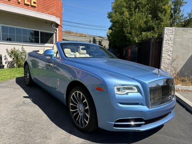 2018 Rolls-Royce Dawn Base