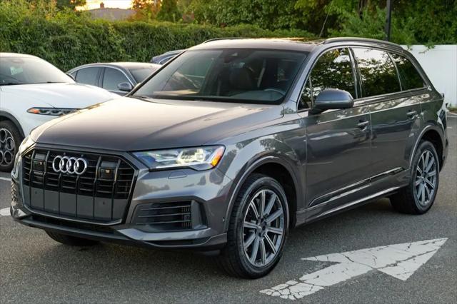2021 Audi Q7 Premium Plus