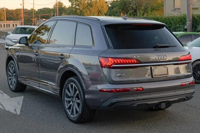 2021 Audi Q7 Premium Plus