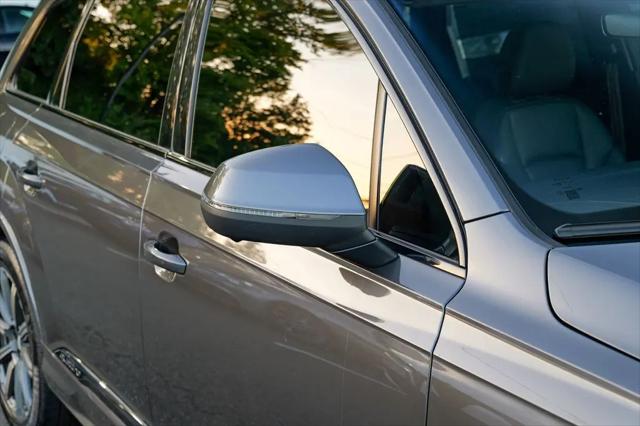 2021 Audi Q7 Premium Plus