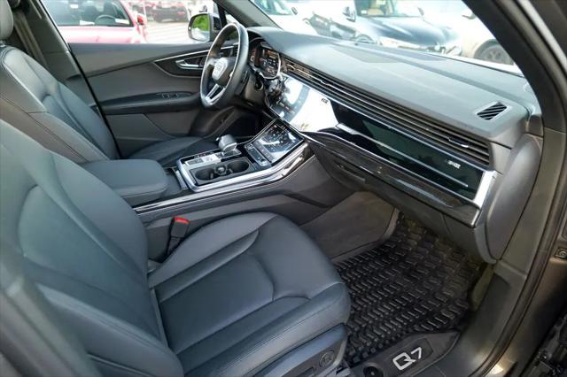 2021 Audi Q7 Premium Plus