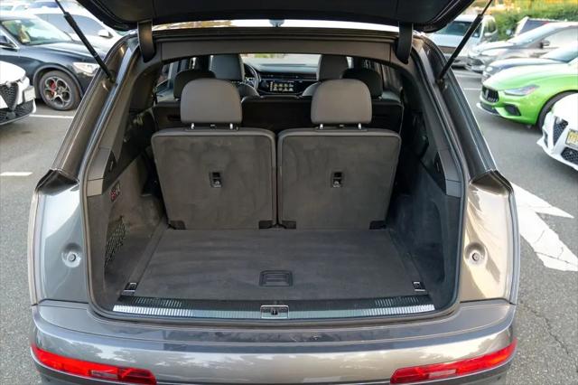 2021 Audi Q7 Premium Plus
