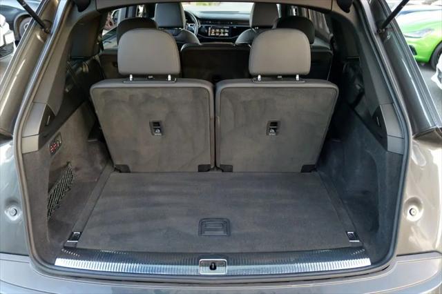 2021 Audi Q7 Premium Plus