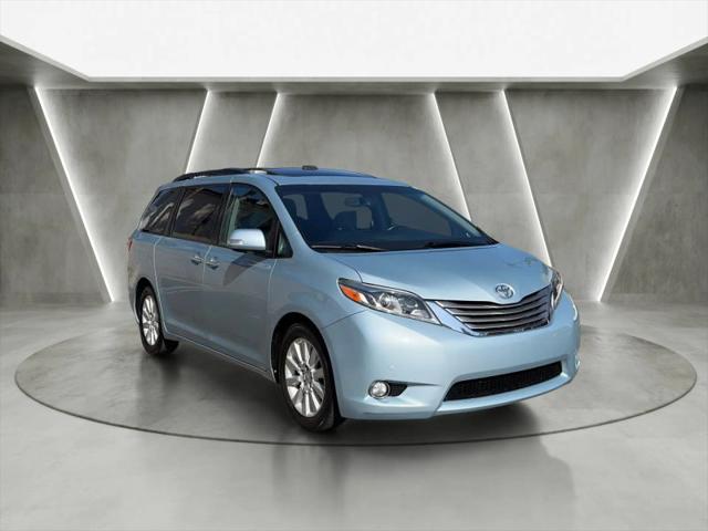 2015 Toyota Sienna Limited for sale in Huntington Beach, CA