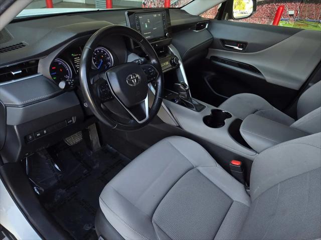 2022 Toyota Venza LE