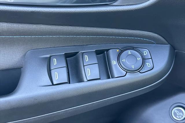 2026 Buick NV Sport Touring FWD