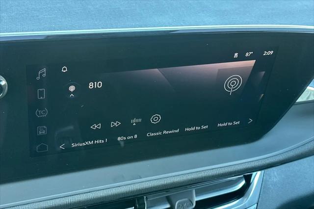 2026 Buick NV Sport Touring FWD