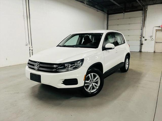 2013 Volkswagen Tiguan S for sale in Addison, IL