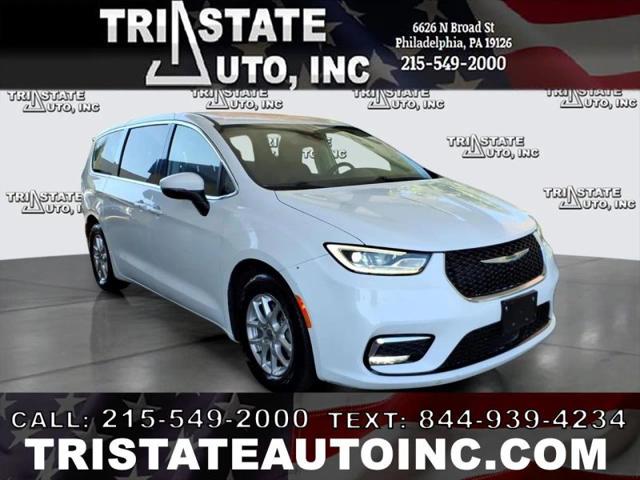 2023 Chrysler Pacifica Touring L for sale in Philadelphia, PA
