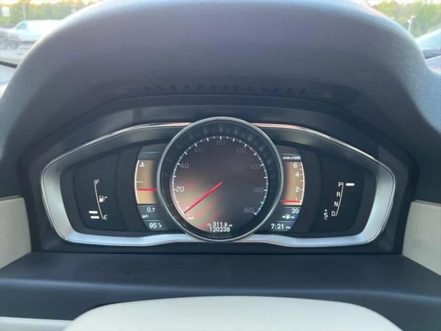 2015 Volvo XC70 3.2 Premier Plus
