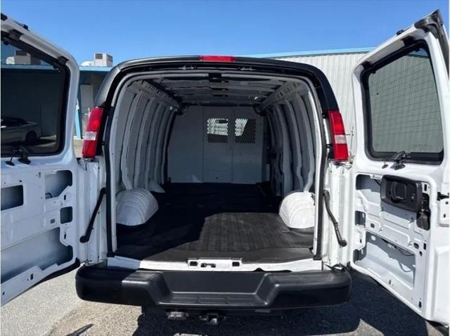 2020 Chevrolet Express Cargo Van RWD 3500 Extended Wheelbase WT
