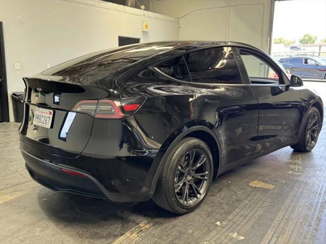 2024 Tesla Model Y Long Range Single Motor Rear-Wheel Drive