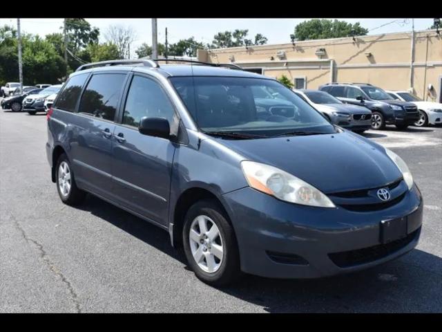2006 Toyota Sienna LE for sale in Crestwood, IL