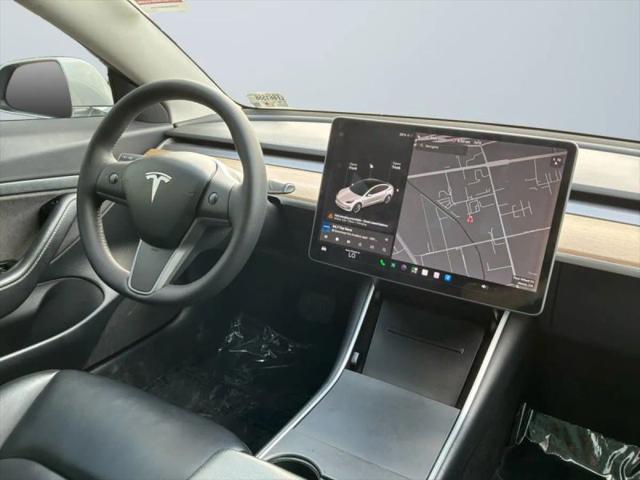 2020 Tesla Model 3 Standard Range Plus Rear-Wheel Drive