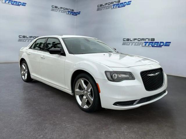 2019 Chrysler 300 Touring