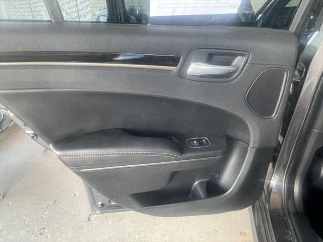 2016 Chrysler 300 300S Alloy Edition