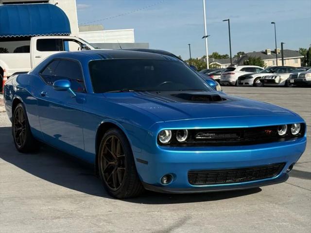 2018 Dodge Challenger R/T Shaker