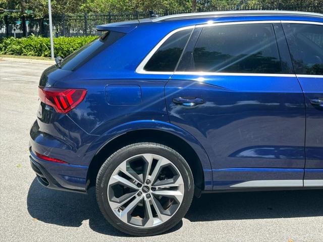2021 Audi Q3 S line Premium Plus