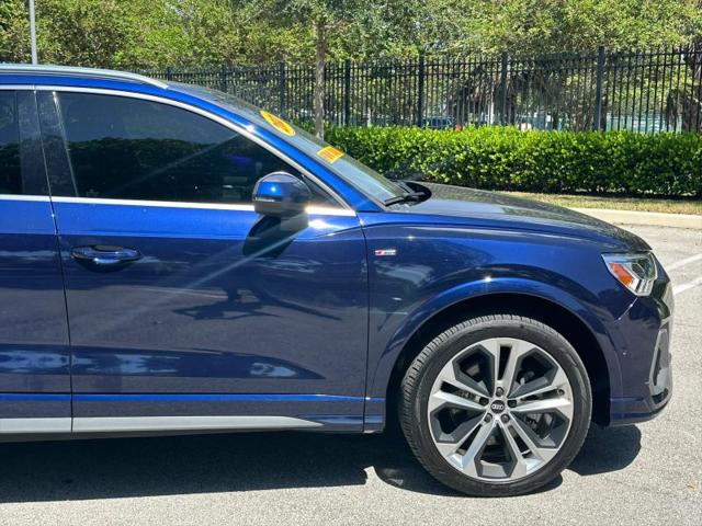 2021 Audi Q3 S line Premium Plus